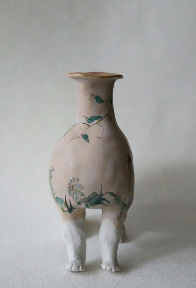 北井真衣さん アニマルセラピー 壺 九谷焼