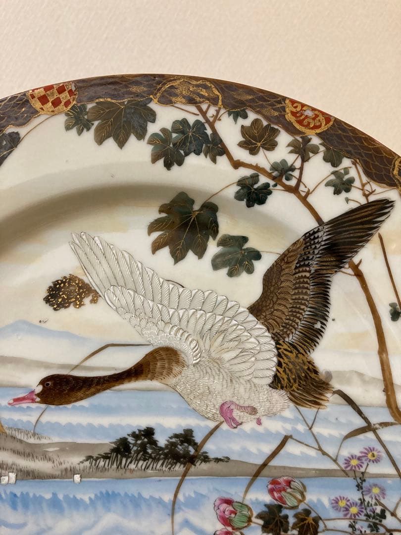 明治手描き夫婦雁と牡丹大皿2枚縁起時代〈検 横濱焼隅田焼眞葛焼