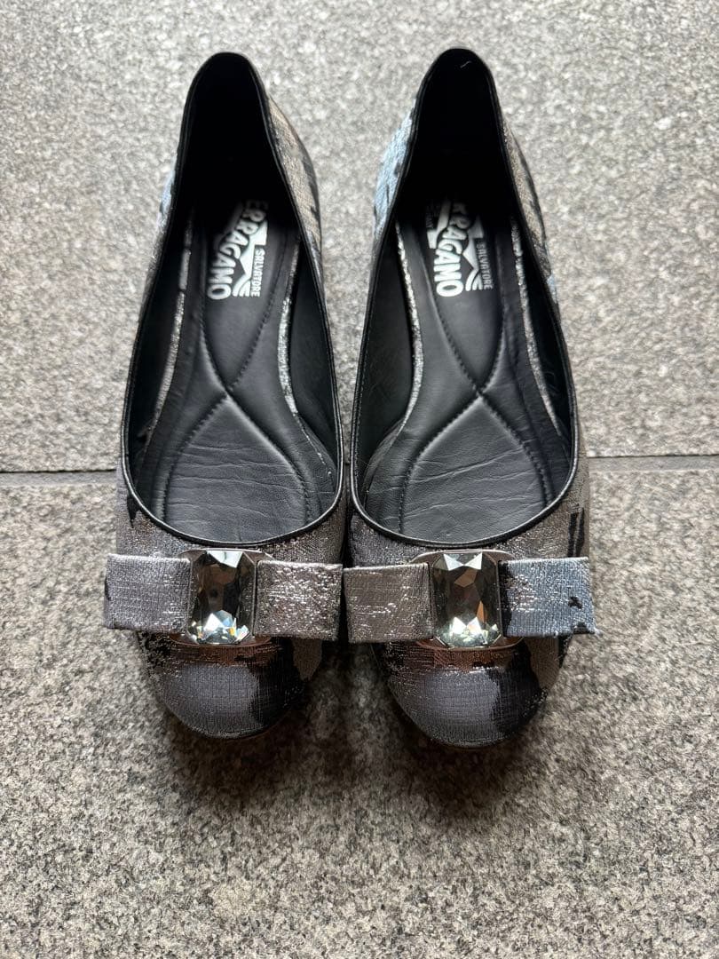 フェラガモ フラットシューズ 6D 美品 楽天市場】6d フェラガモ（靴）の通販