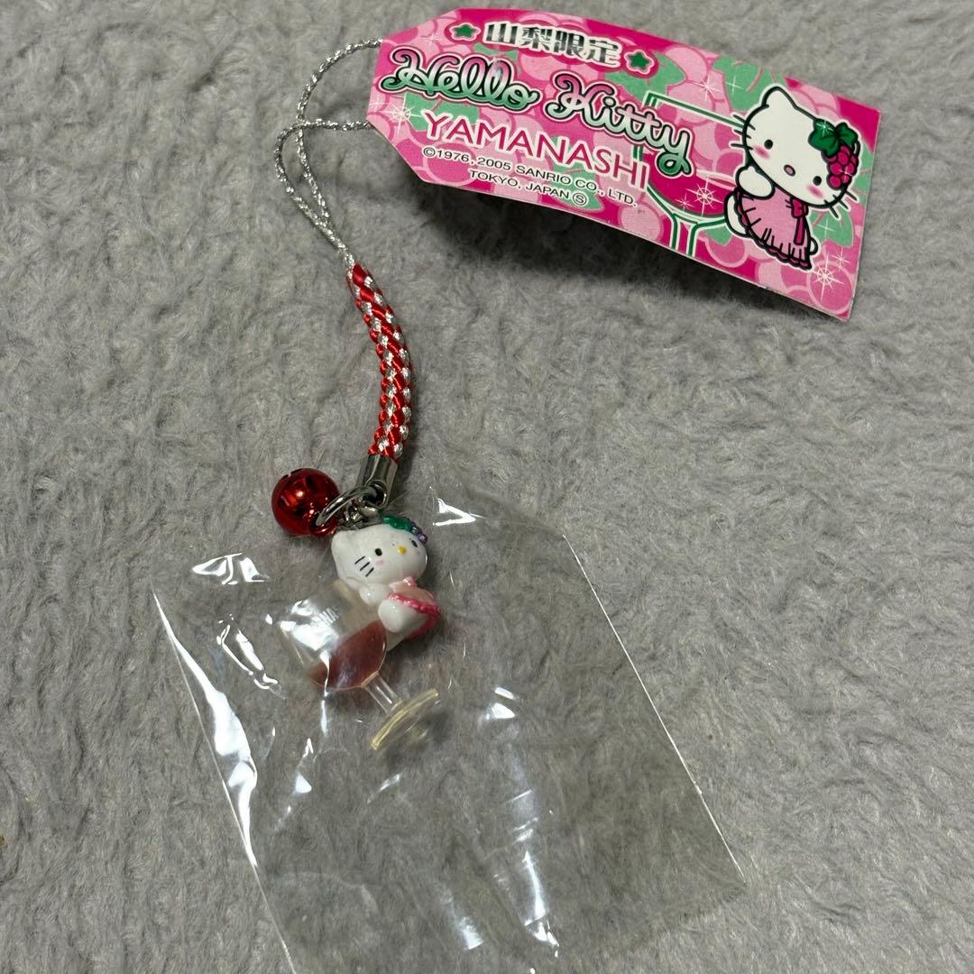 ご当地キティ ハローキティ 山梨限定 赤ワイン 根付けストラップ