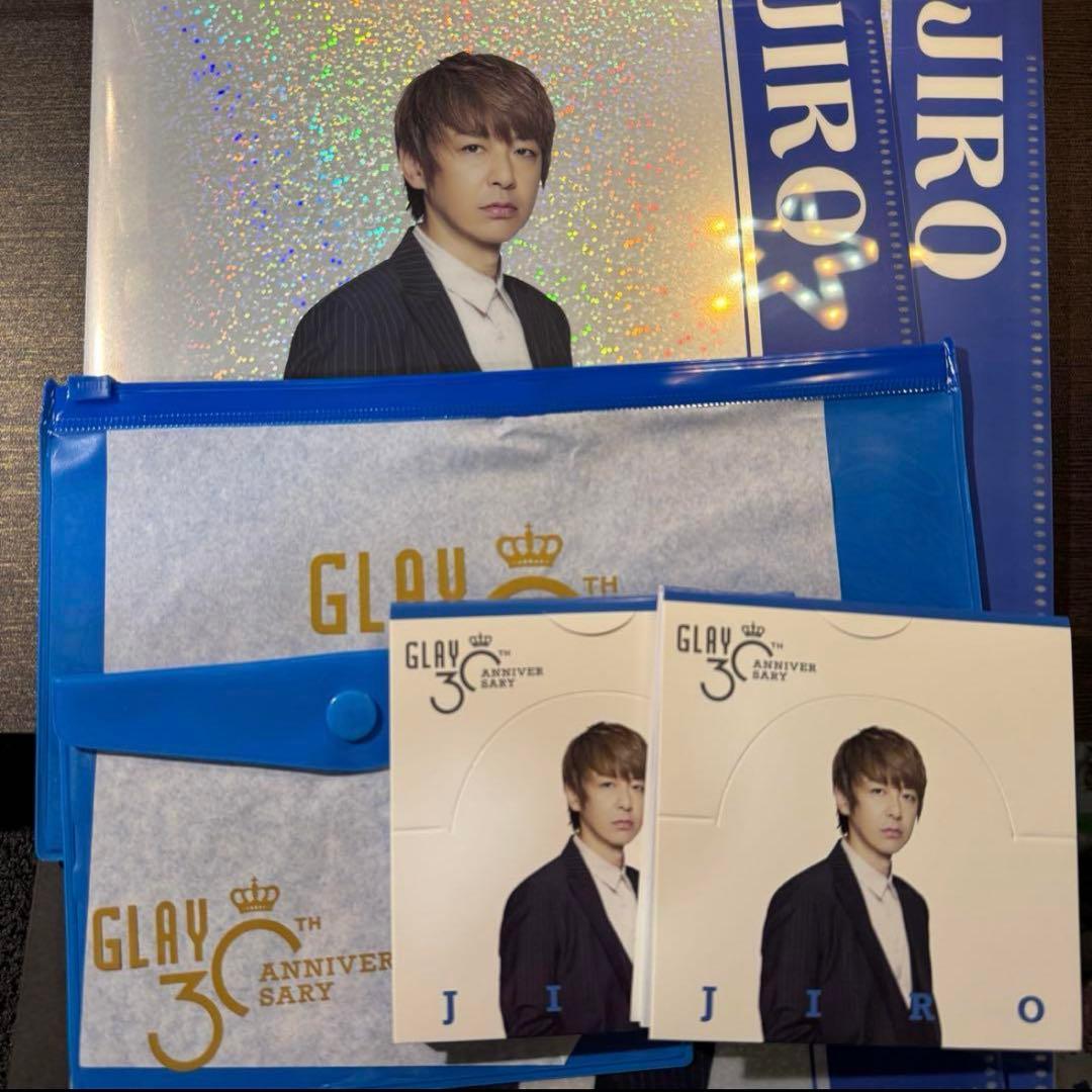 GLAY◇エンタメくじ◇HISASHI◇JIRO◇TAKURO◇すわりんこセット - メルカリ