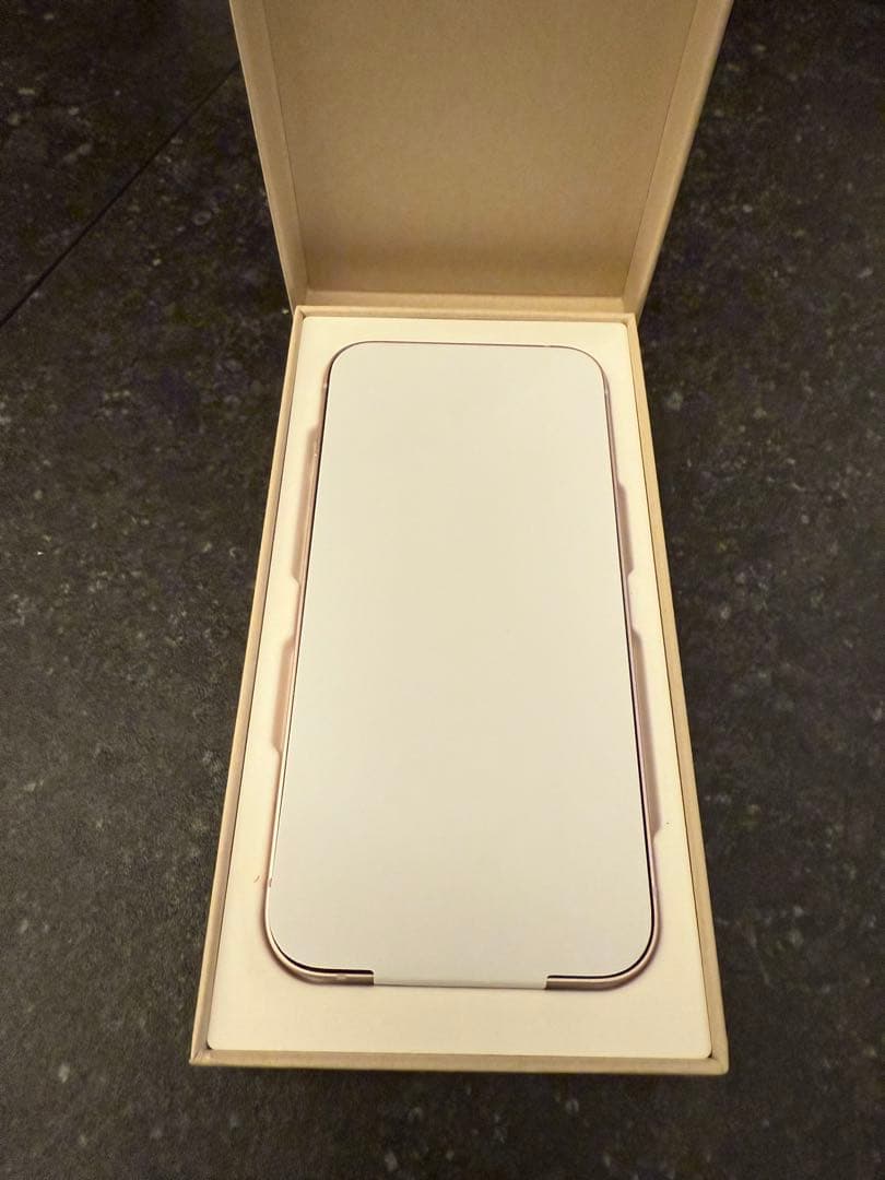 iPhone13 256GB ピンク 新品未使用（本体交換・バッテリー100%）の通販