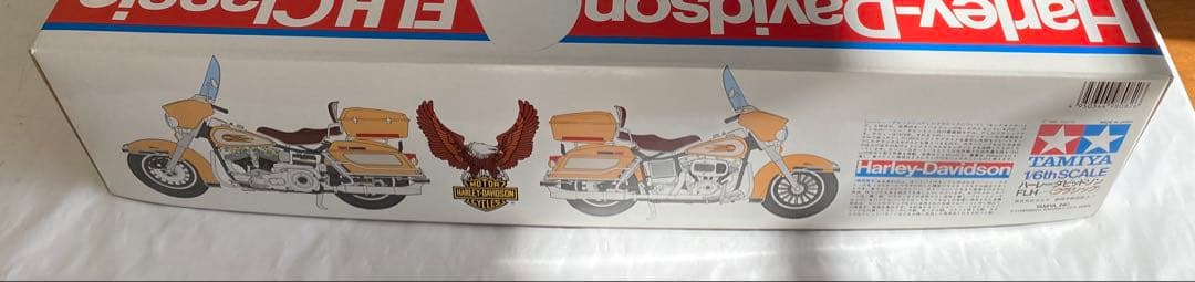 タミヤ　1/6 ハーレーダビッドソン　FLH 《クラシック》