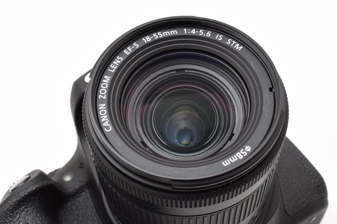 保証付き/デジタル 一眼レフ カメラcanon kiss x8i標準レンズセット