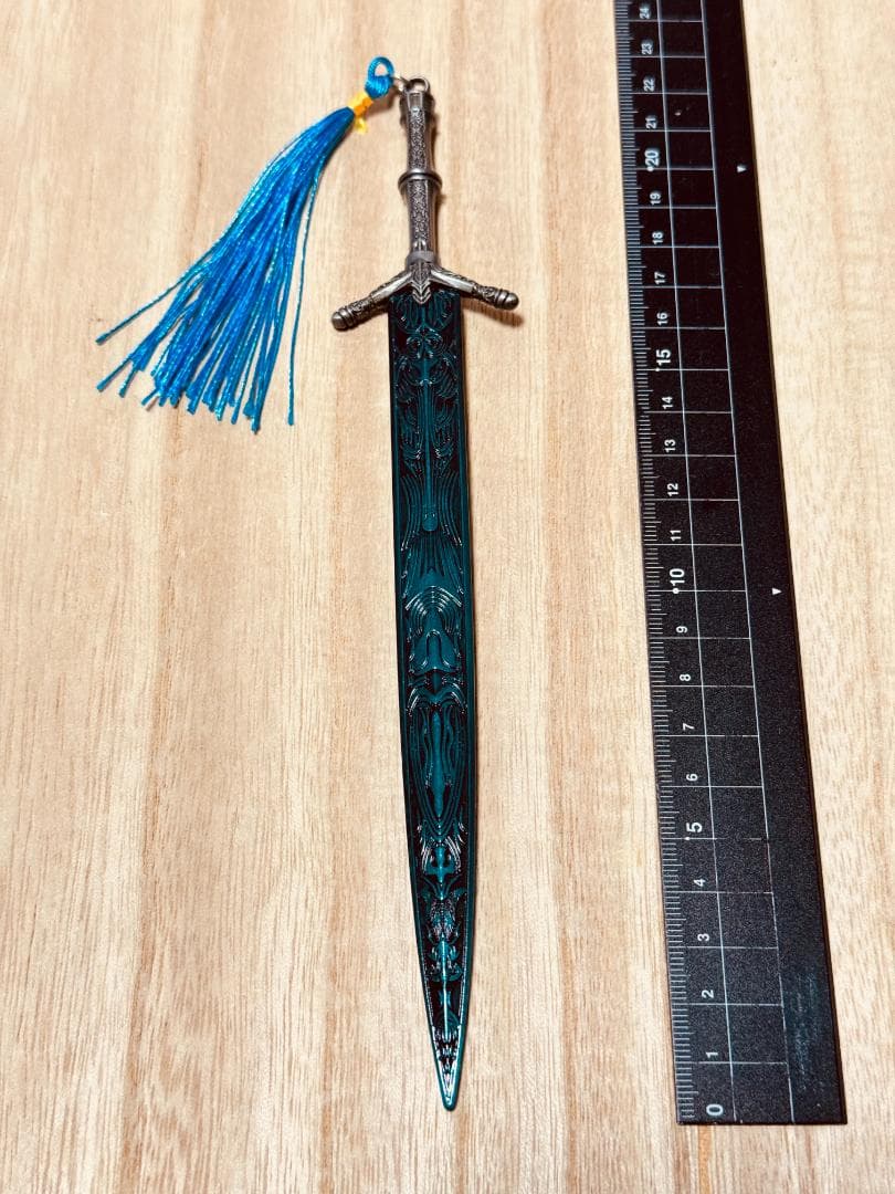 月光の聖剣 ブラッドボーン ミニ武器 キーホルダー アクセサリ - メルカリ
