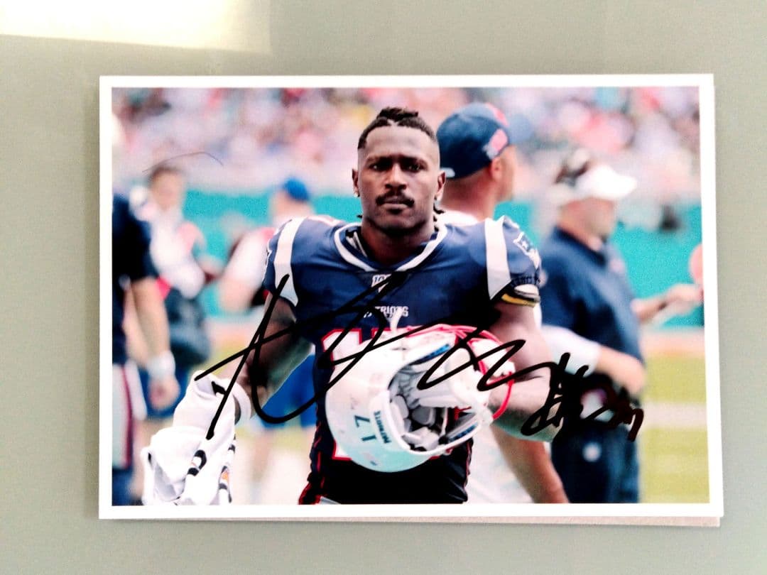 アントニオ・ブラウン直筆サイン入り2Lサイズ写真…アメリカン