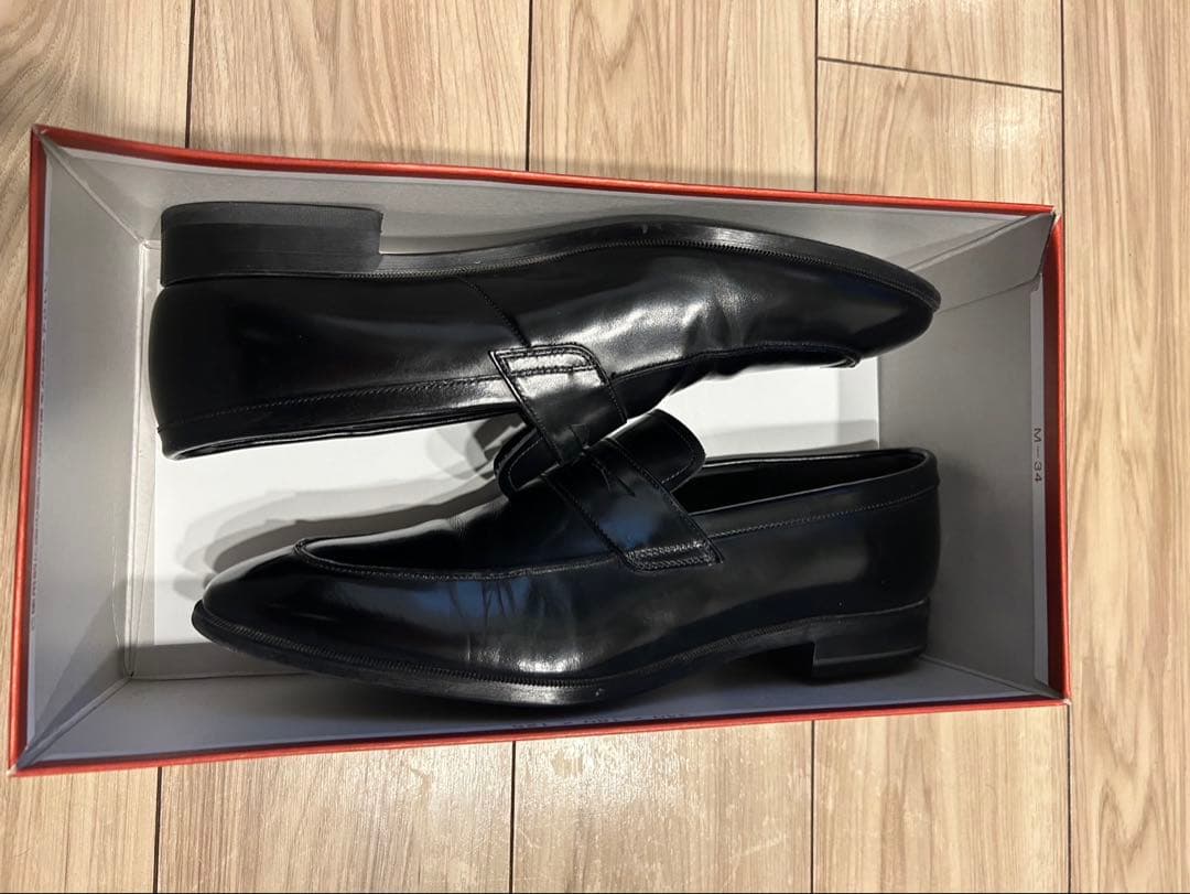 REGALブラックレザーローファー半額以下！超美品！ REGAL ブラックレザー ローファー - メルカリ