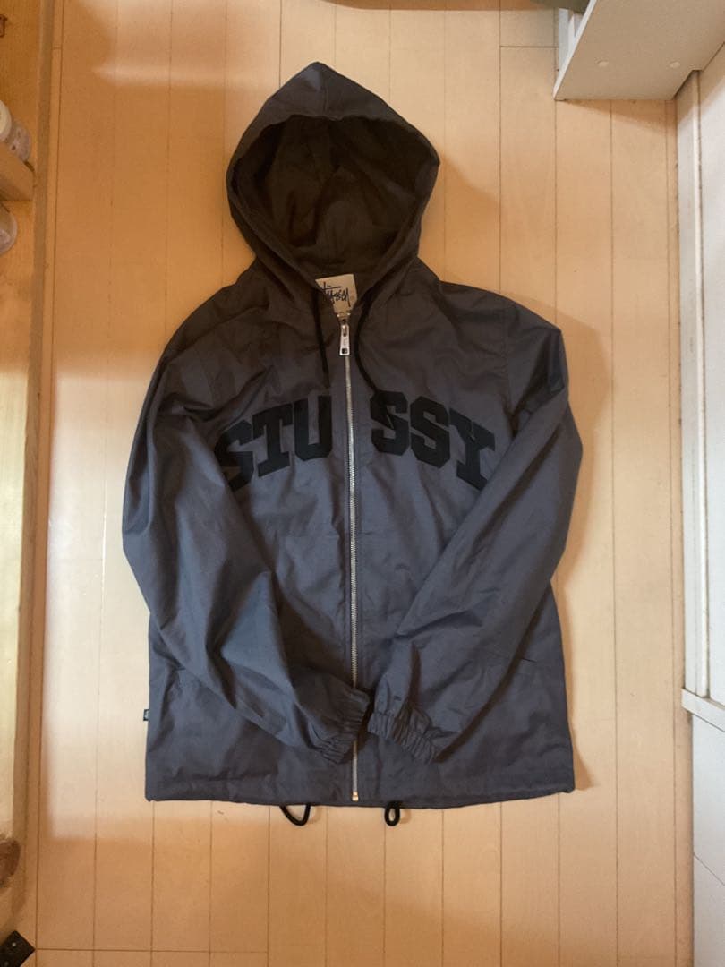 STUSSY ナイロンジャケット グレー - メルカリ