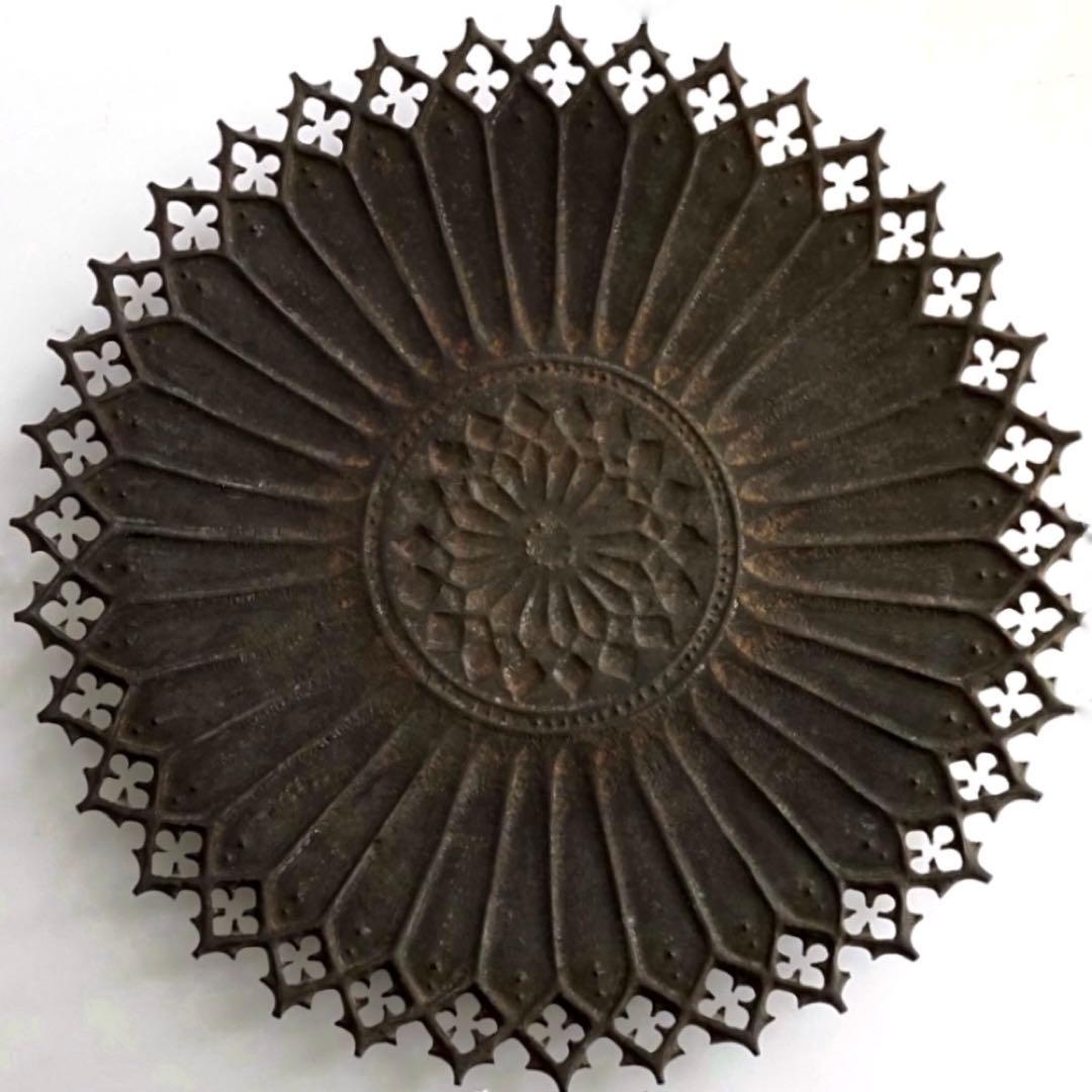 はな 伊藤剛俊 透彫飾皿 ギザギザ 約30cm THZgallery・台湾🇹🇼】 2023.9/9〜9/24 鐵透蓮菓子皿 #taketoshiito