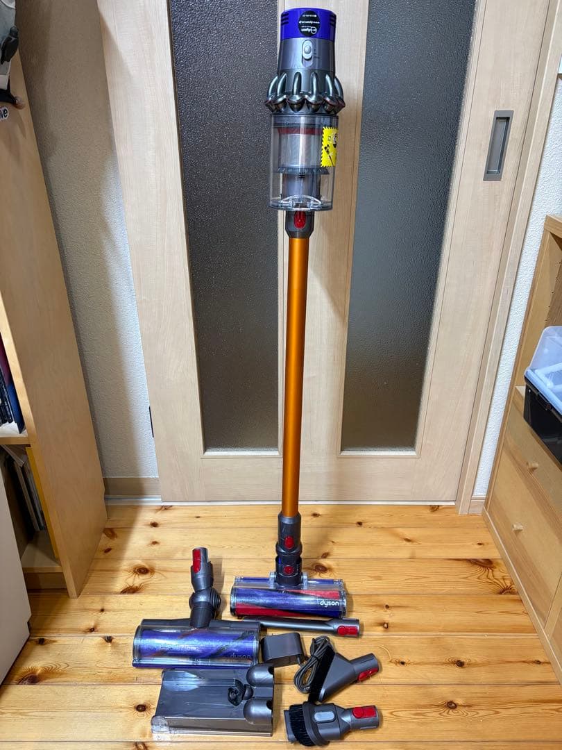 ダイソン Dyson V10（SV12） 動作確認品 - メルカリ