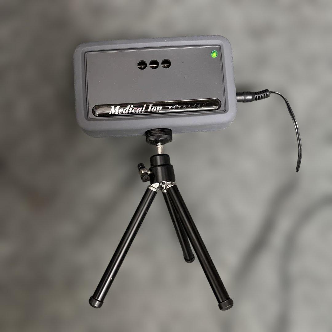 メディカルイオンミニ 大量マイナスイオン発生器 - メルカリ