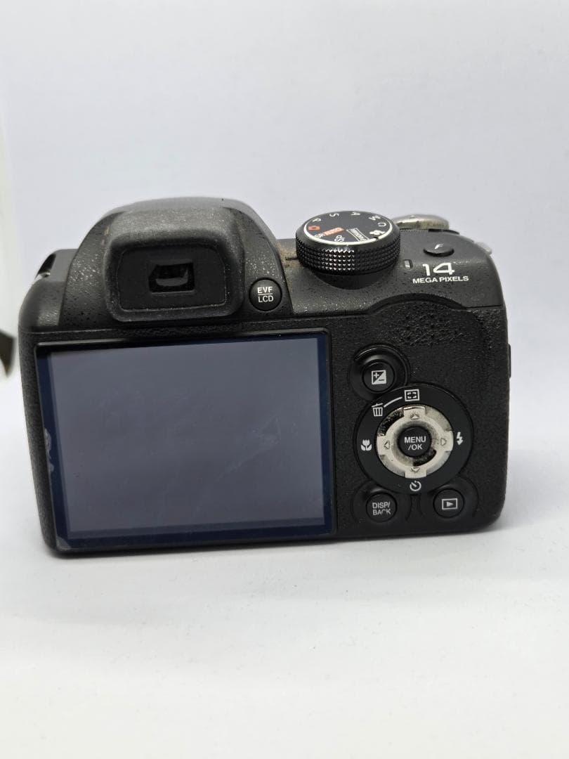 スマホ転送OK】FUJIFILM FinePix S4000 単3電池駆動 - メルカリ