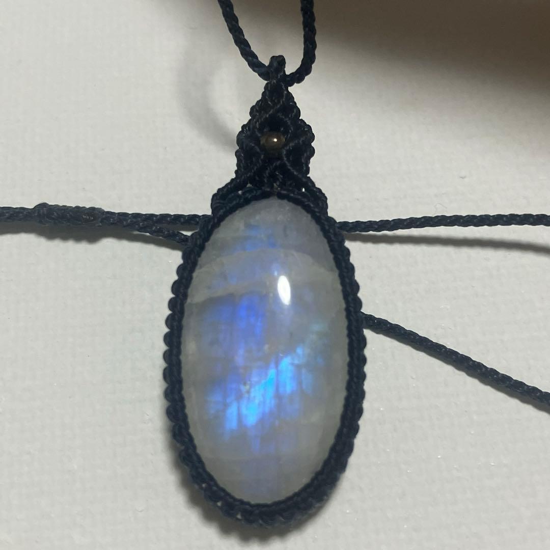 レインボームーンストーン】未使用品 ブルーシラー！マクラメ