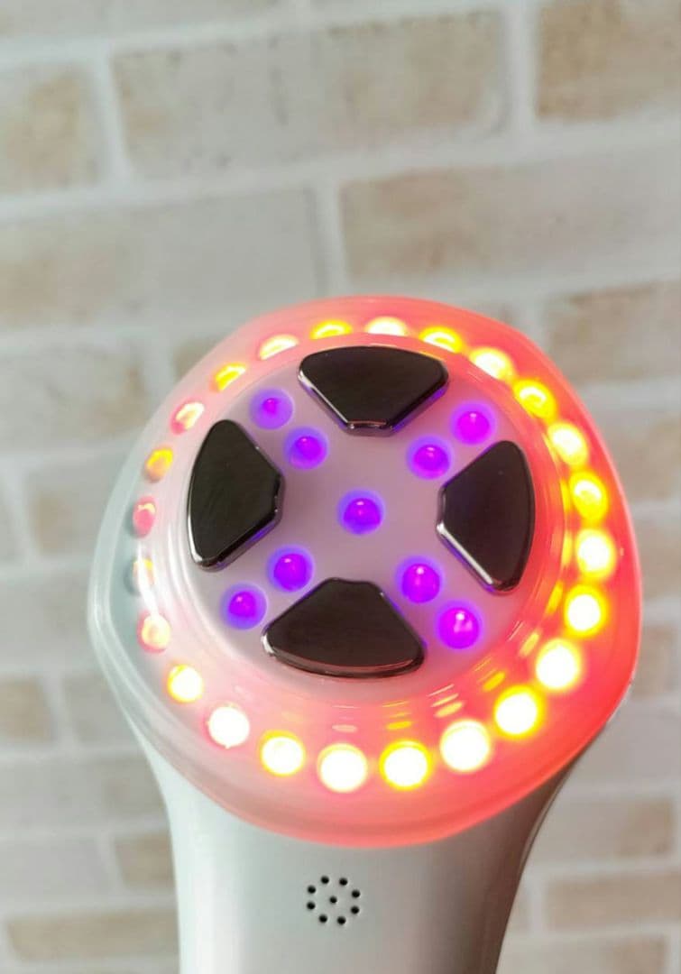 LED 美顔器SPTM 《APPB》 多機能　バイブ強弱有　　２回程使用