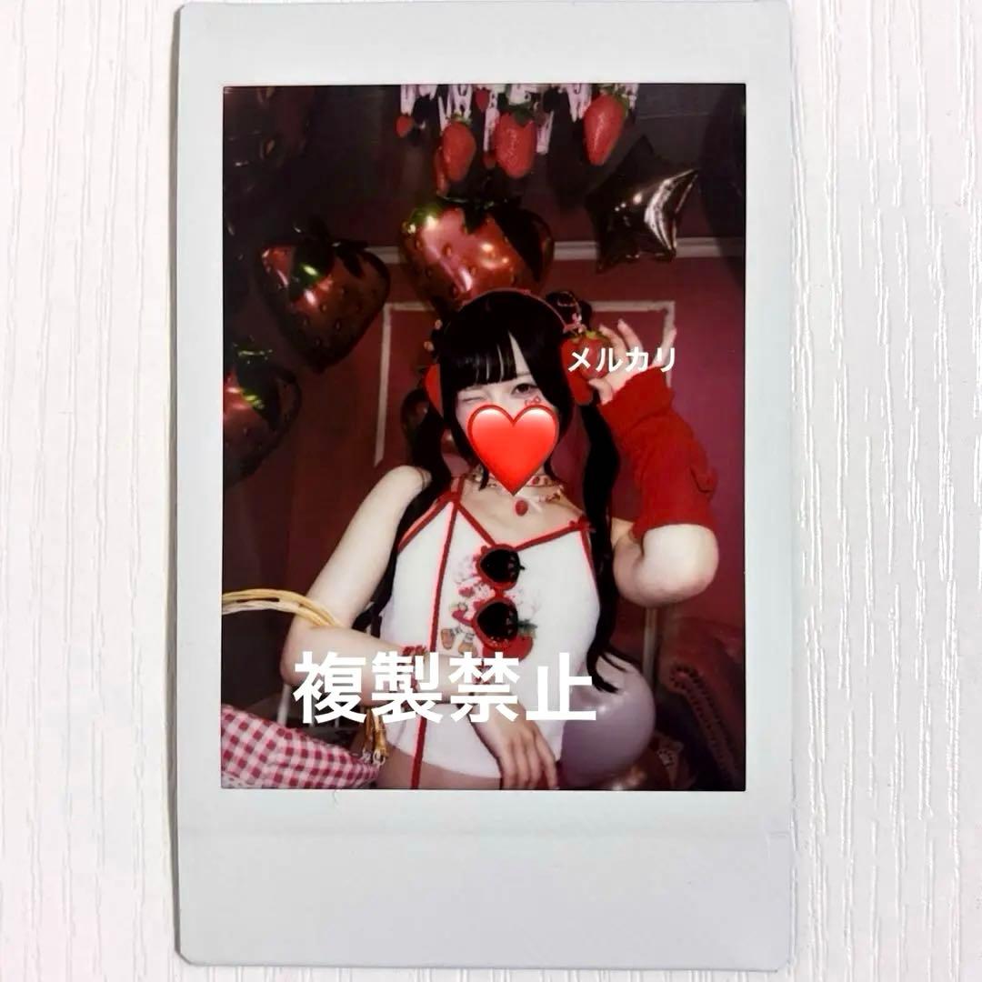 きゅるりんってしてみて 逃げ水あむ チェキ チームいちご - メルカリ