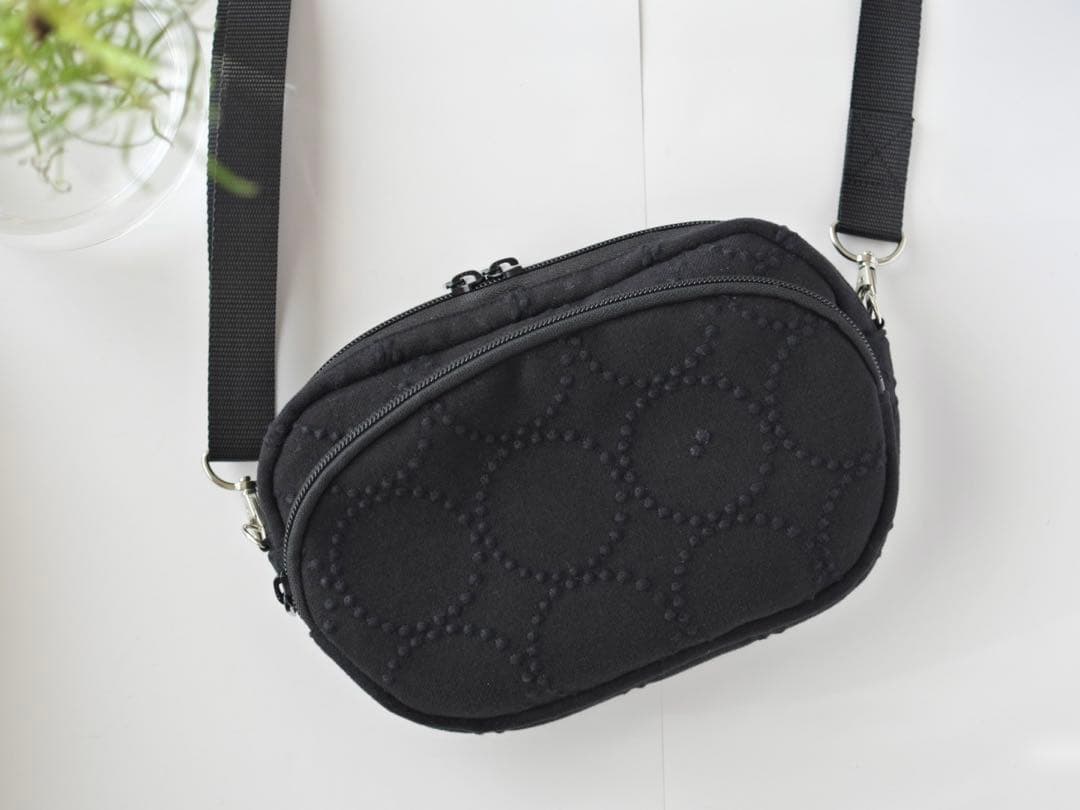 ミナペルホネン dopタンバリンのカンガルーバッグ