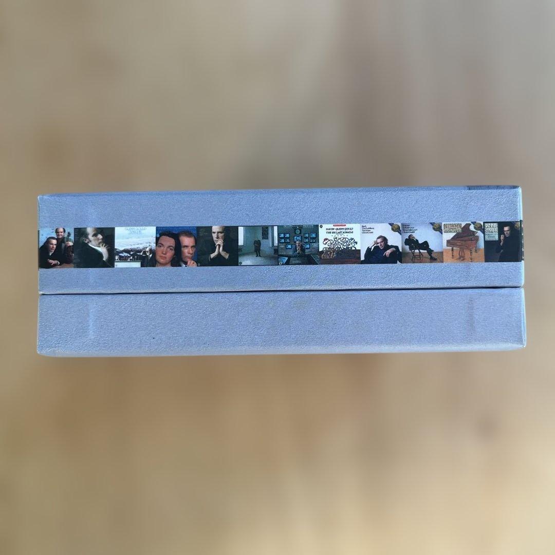 USBメモリ GLENN GOULD グレン・グールド REMASTERED - メルカリ