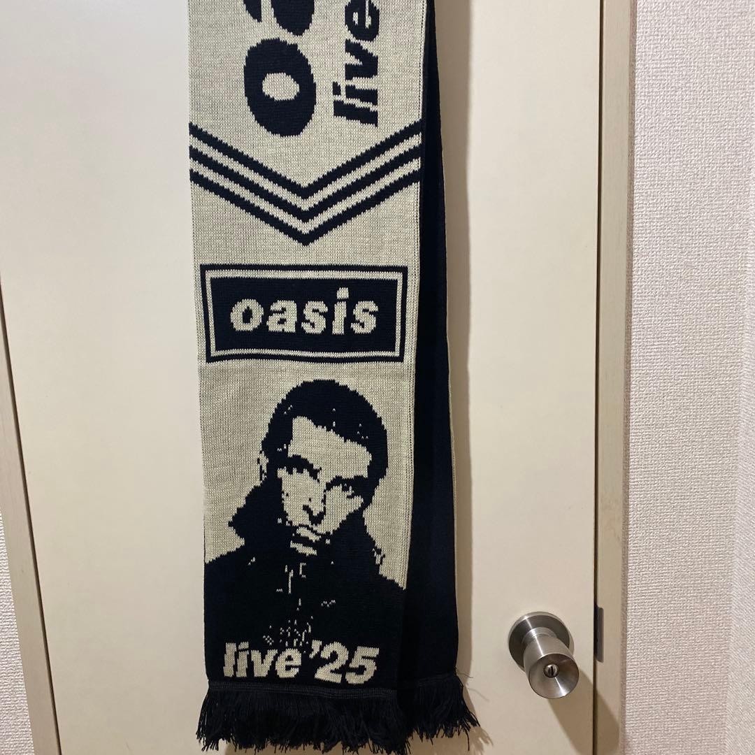 試着のみ＊10/25発送】OASIS 東京限定 フットボールスカーフ - メルカリ