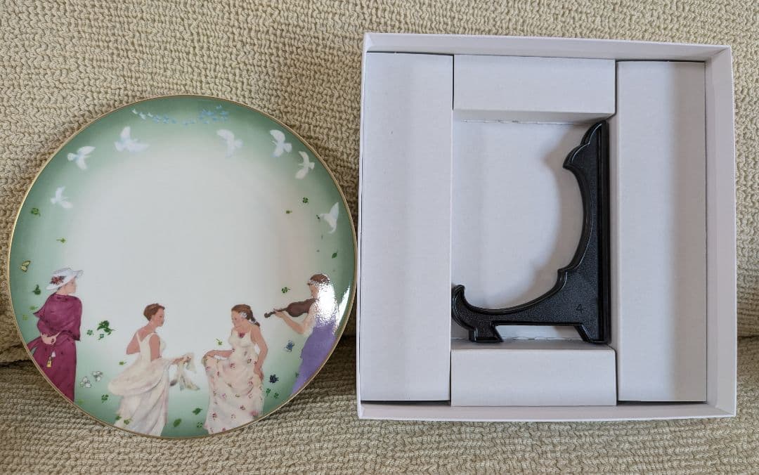 飛鳥III 2025年 就航記念オリジナルプレート 2枚セット - メルカリ