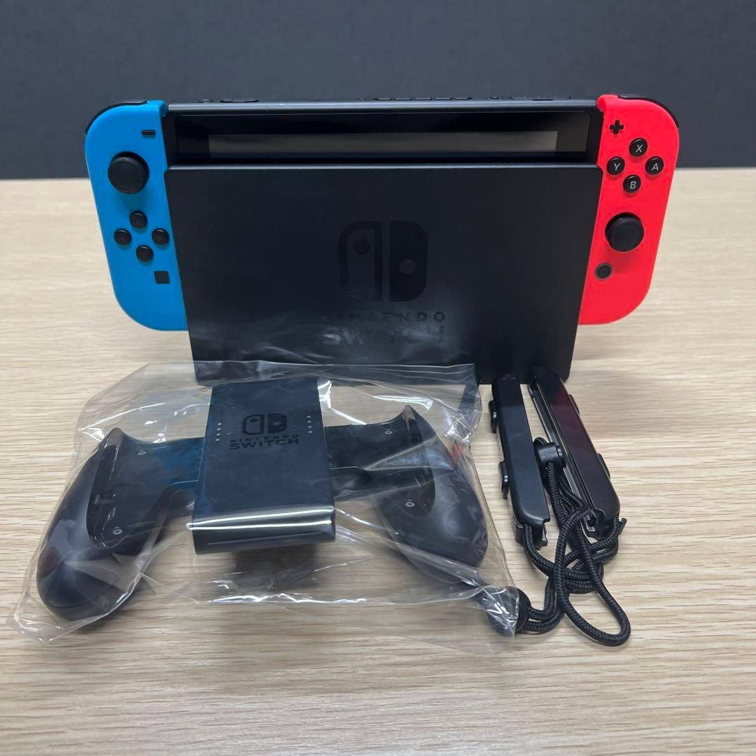 極美品 Nintendo Switch 本体 青/赤 動作確認済 HAC-001 - メルカリ