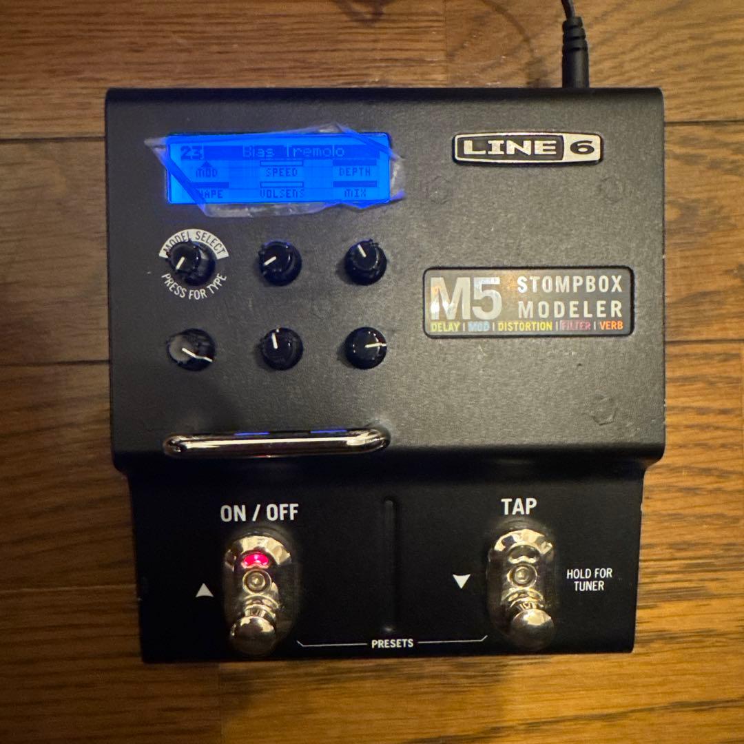 Line 6. M5 stompbox modeler(箱➕アダプター付き)