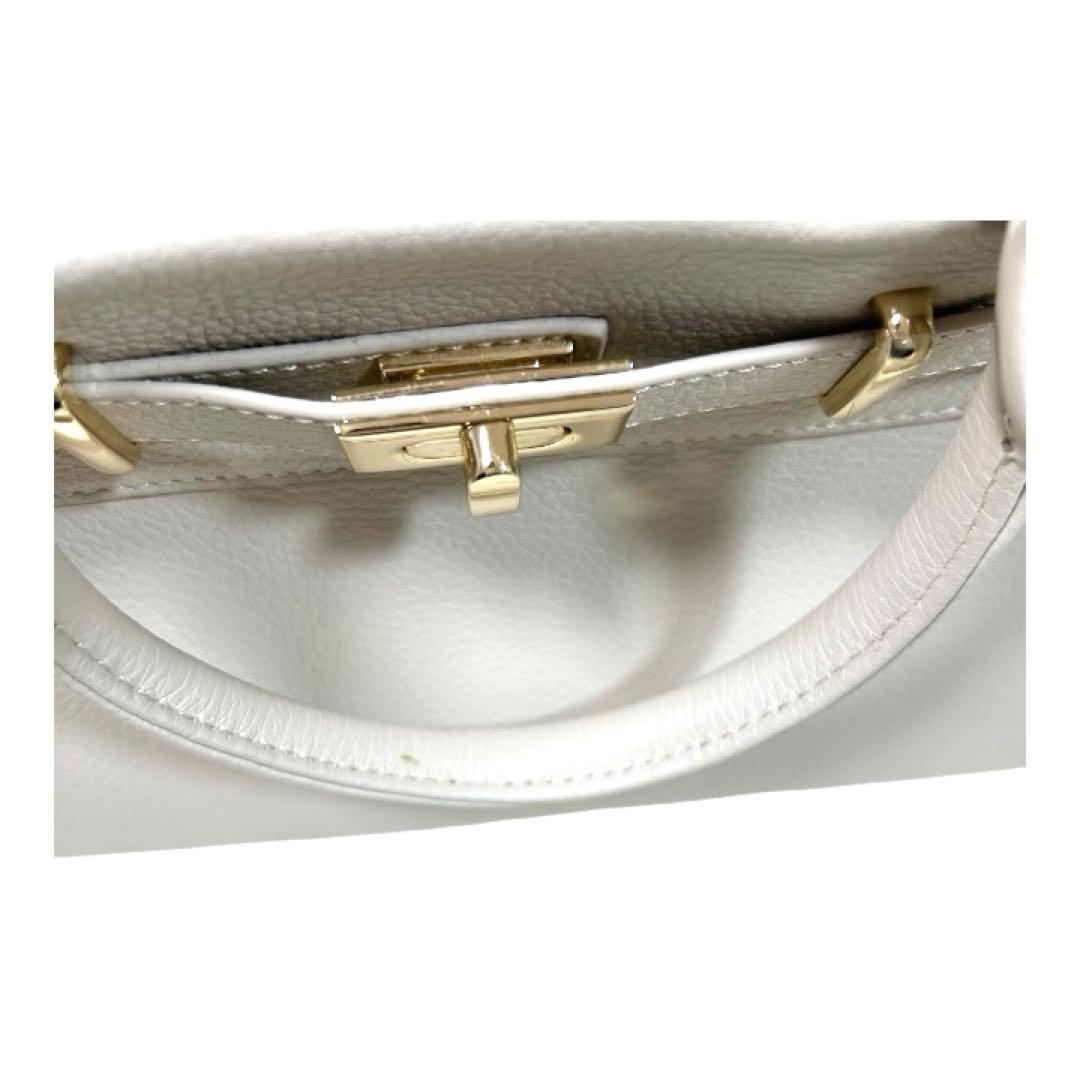 極美品】DIANA ダイアナ 本革ミニバッグ ハンドバッグ ショルダー