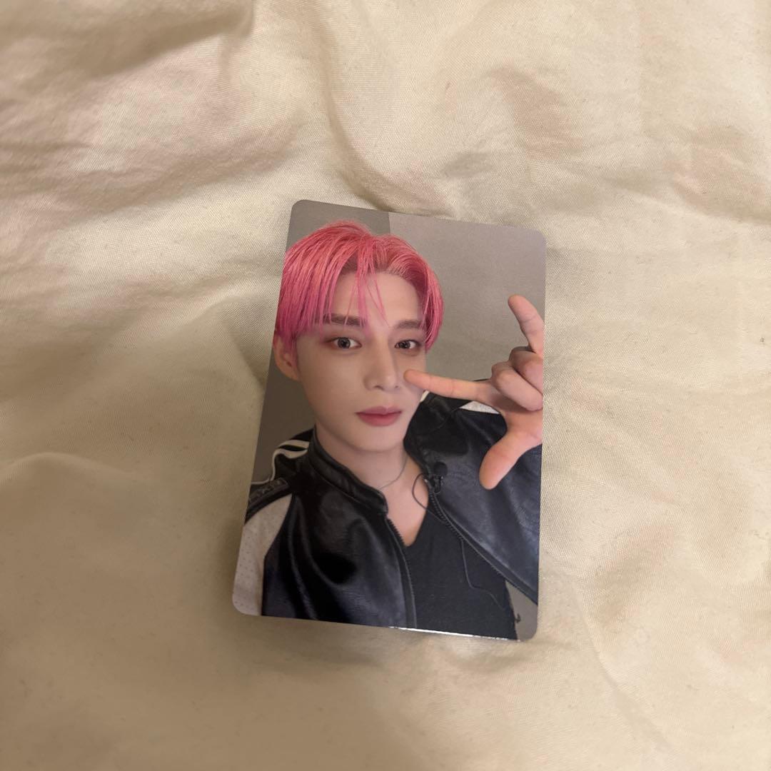 ジウン トレカ - メルカリ