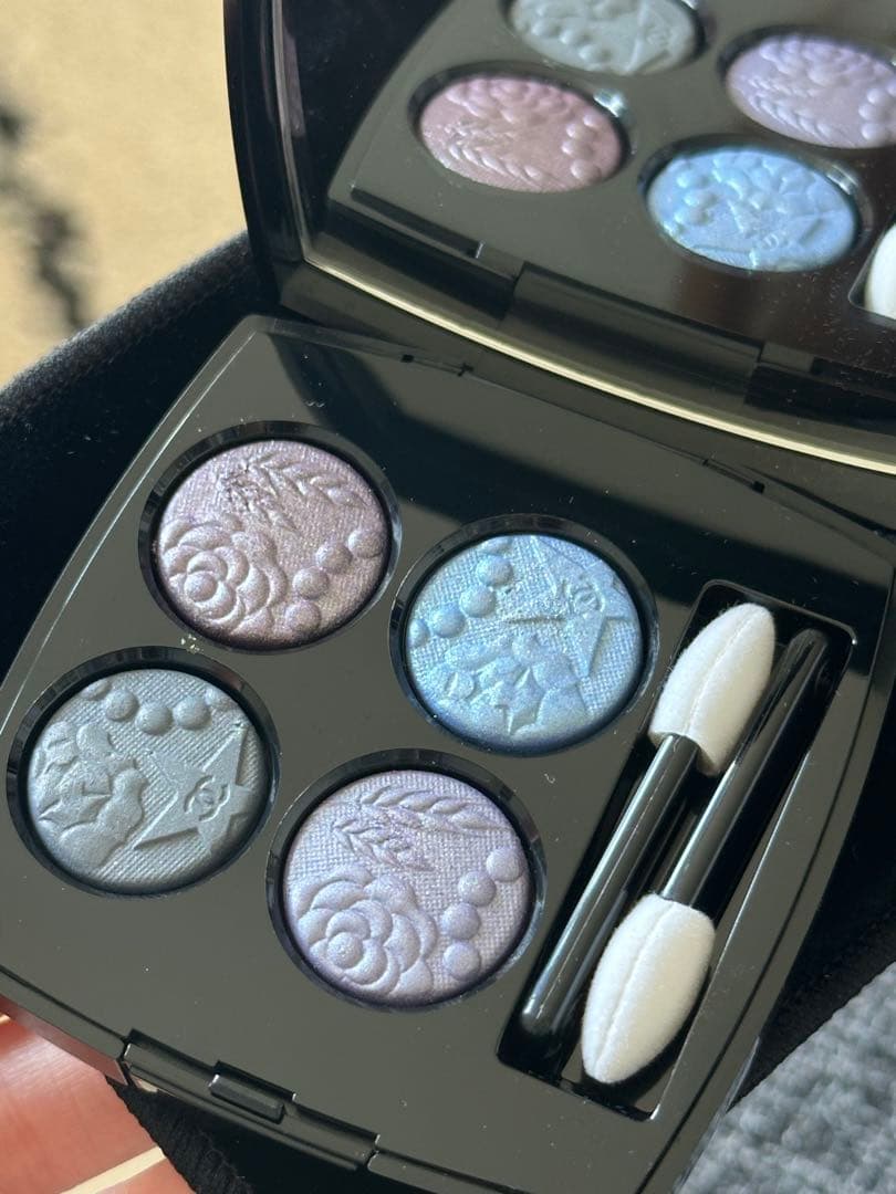 一度のみ使用チップ新品 CHANEL レキャトルオンブル397 ニュイ