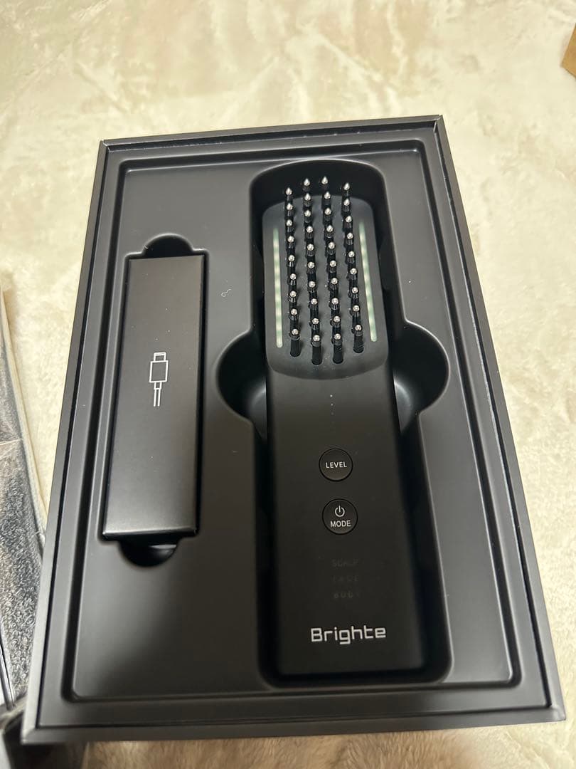 《美品》Bright エレキブラシ＋ フェイスマスク＋ローション＋タオル