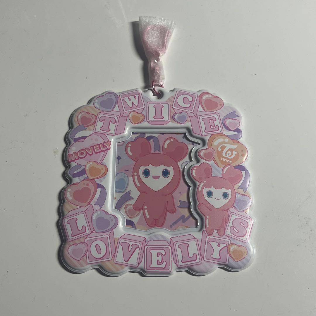 TWICE モモ モブリー カードホルダー - メルカリ
