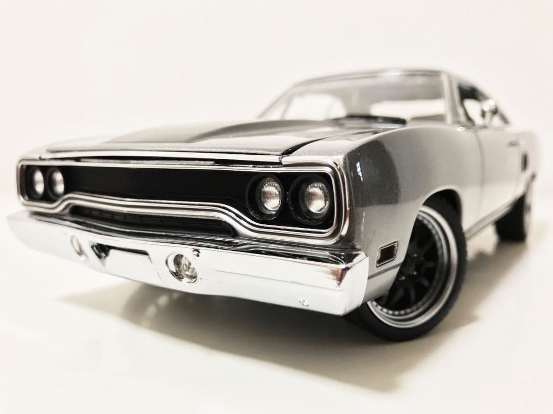GMP/'70 Plymouthプリムス RoadRunner 1/18 レア！ GMP/'70 Plymouthプリムス RoadRunner 1/18 - メルカリ
