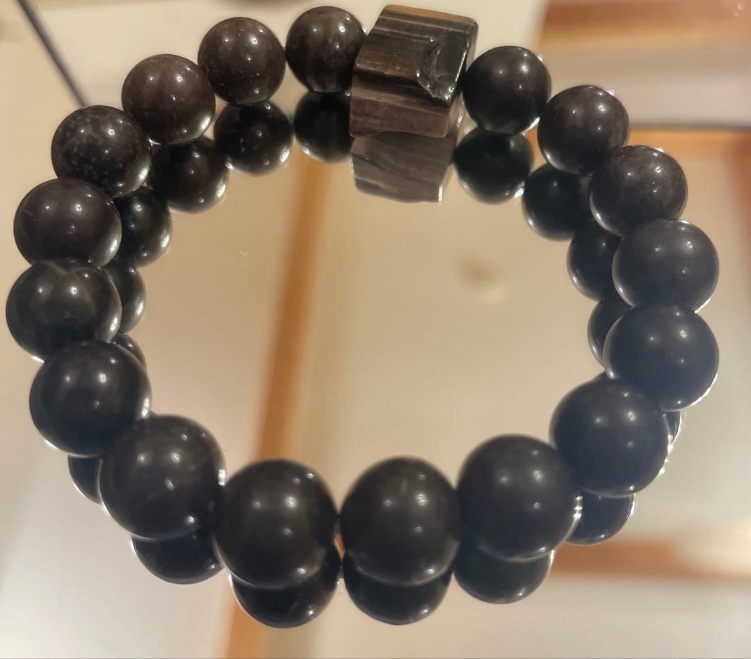 ぼ*ん様 天然石 ブレスレット 神居古潭石 チョコ 北海道 珪化木