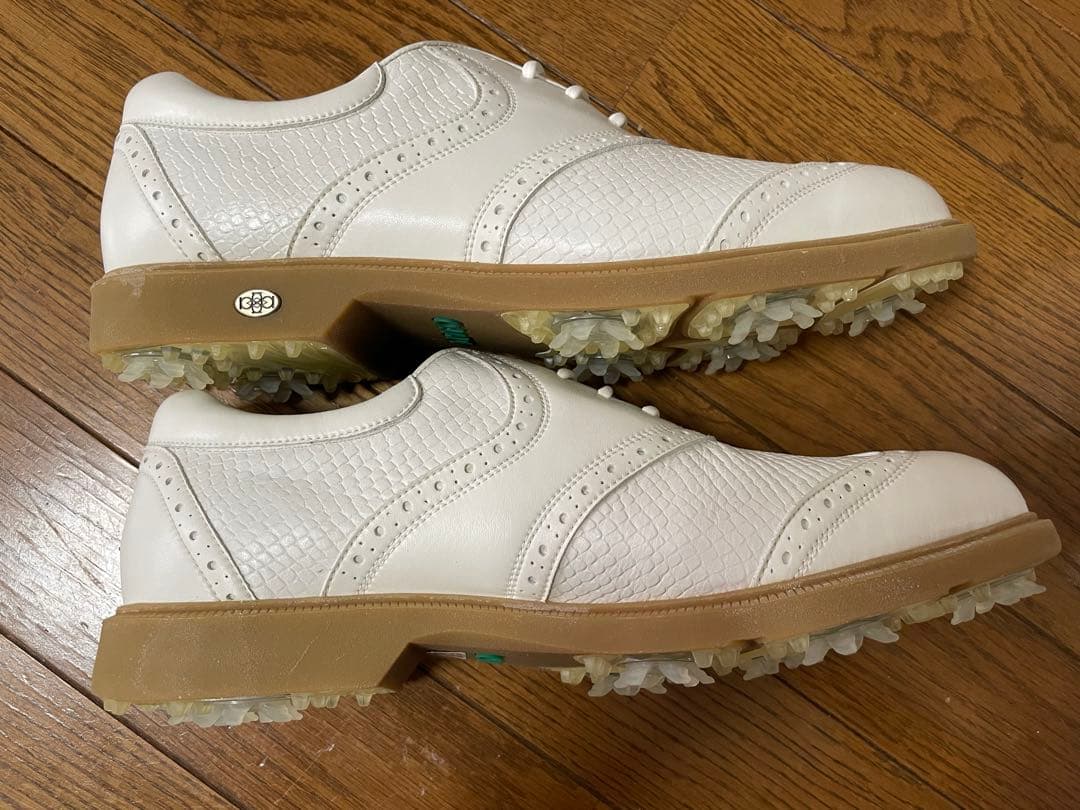 aJADE golfアジェイドゴルフ シューズ（26.5cm）