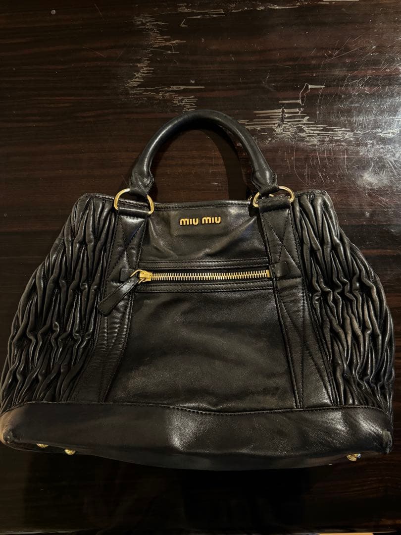 miumiu バッグ　トートバッグ　ハンドバッグ miumiuナッパクリスタル♪ミニトートバッグ2way♪ピンク 白 (MiuMiu