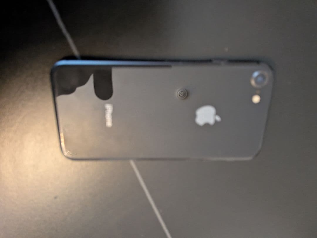 iPhone ブラック スクラッチあり 本体