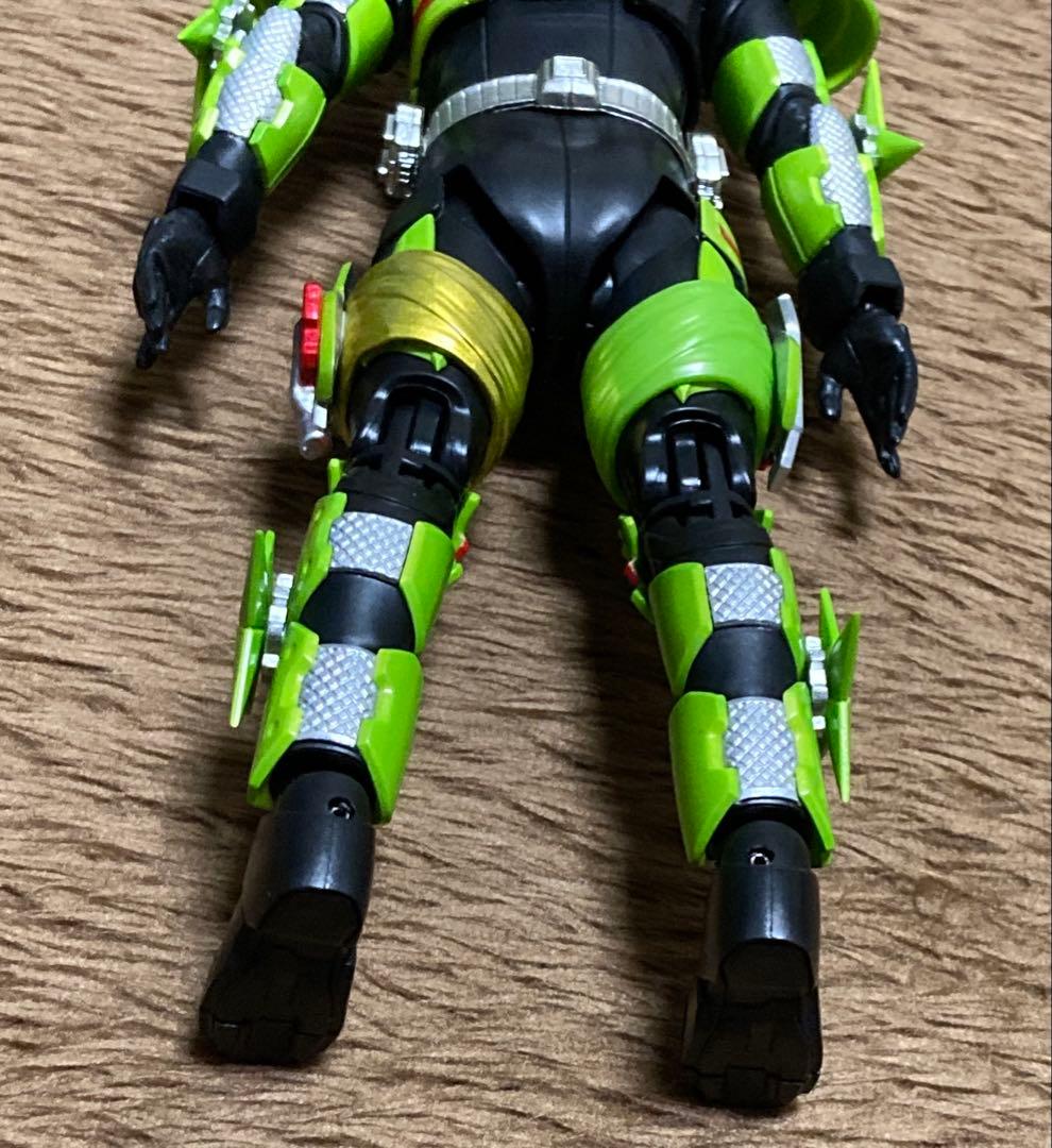 S.H.Figuarts 仮面ライダータイクーン　フィーバーニンジャ