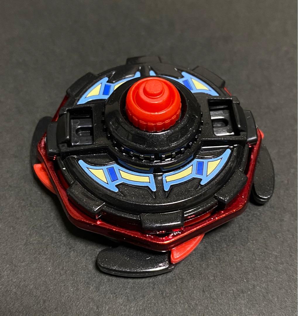 超美品 】ドラグーンF ガンメタVer. 爆転シュートベイブレード - メルカリ