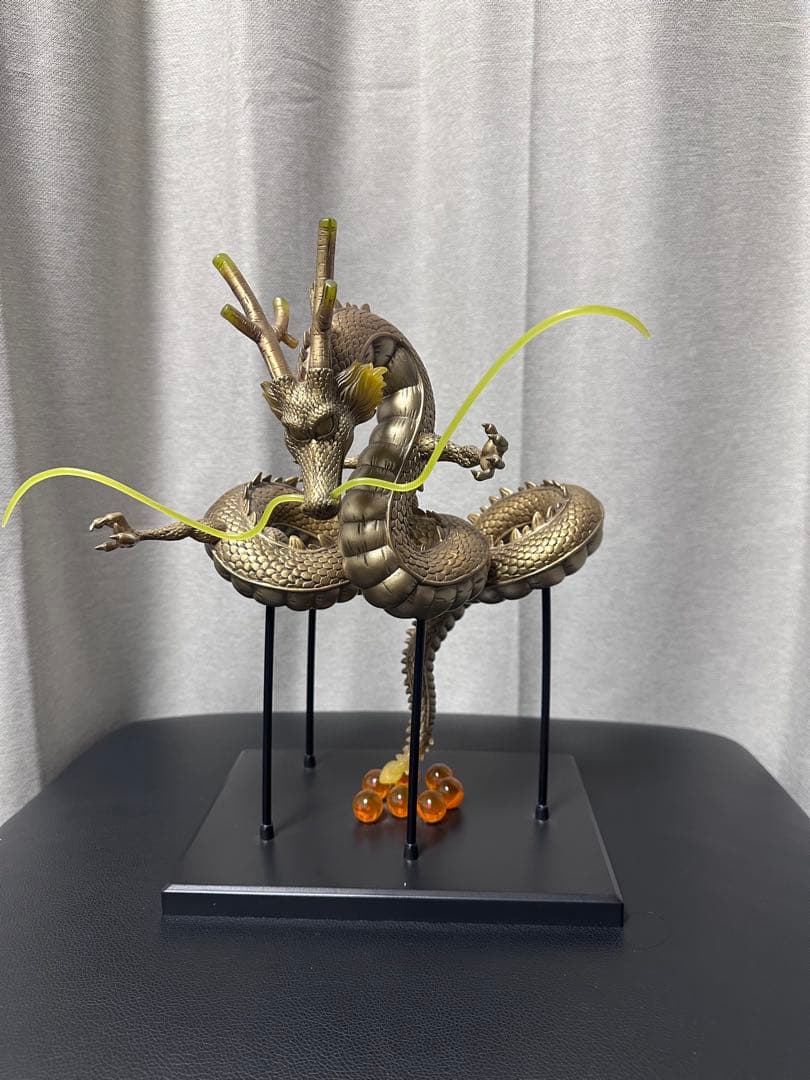 激レア】ドラゴンボール 神龍（シェンロン）フィギュア 金ver ガラポン