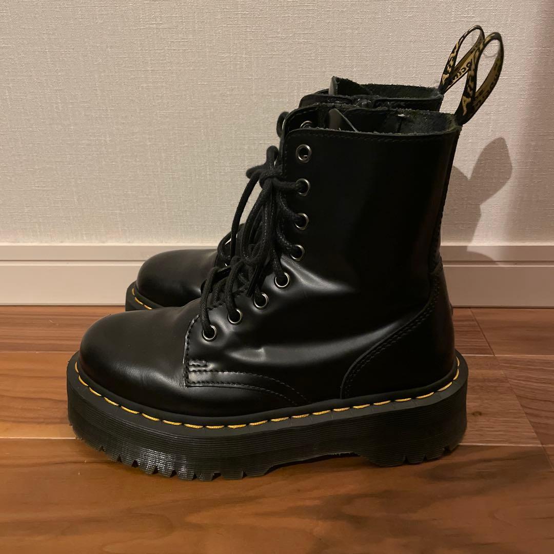 み*い様 Dr. Martens JADON ブラックUK4の通販はau PAY マーケット