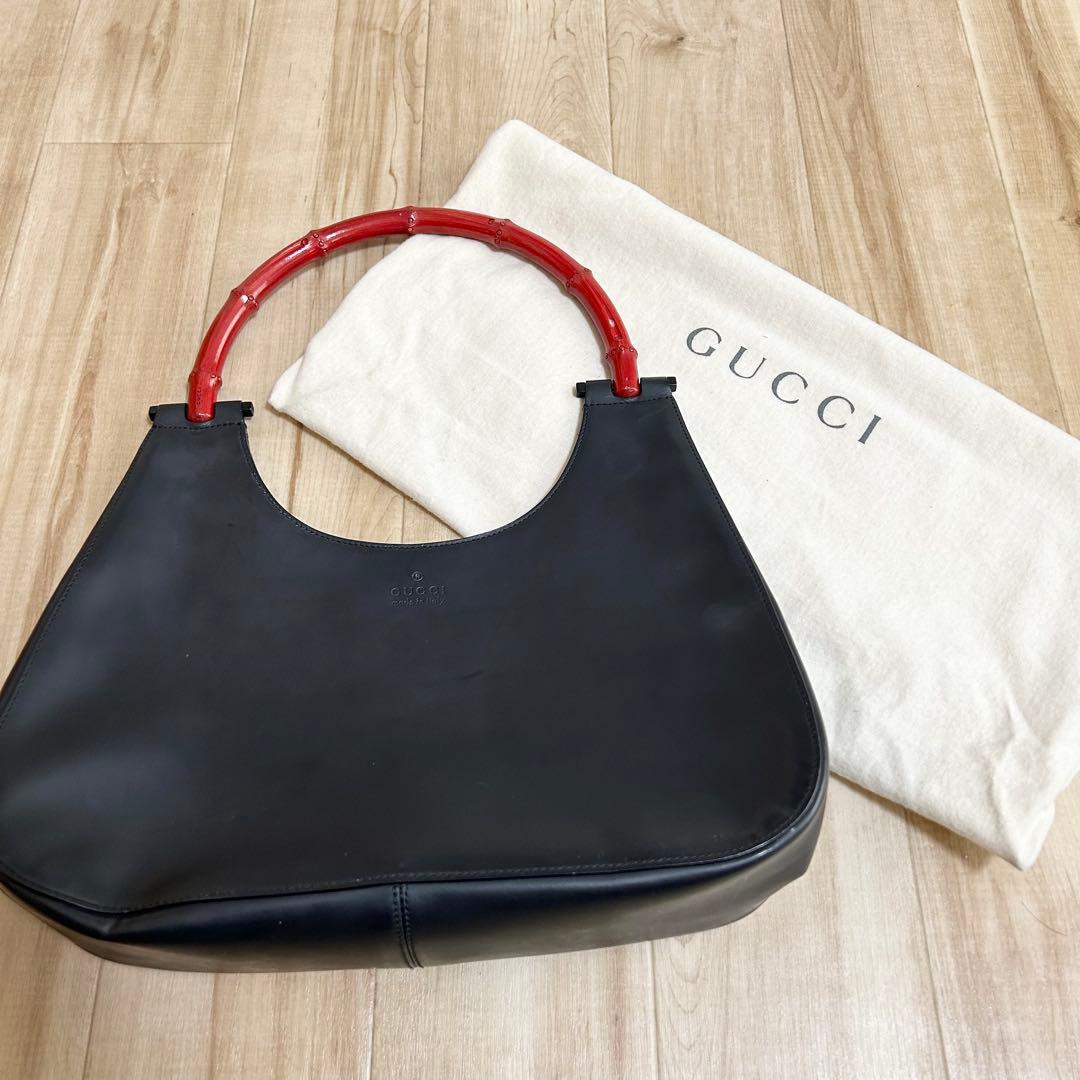GUCCI レザーショルダーバッグ バンブーハンドル - メルカリ