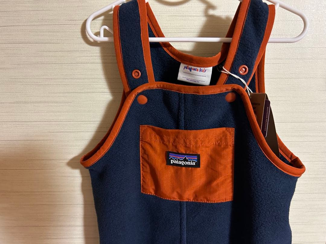 patagonia フリース オーバーオール シンチラ ネイビー/オレンジ