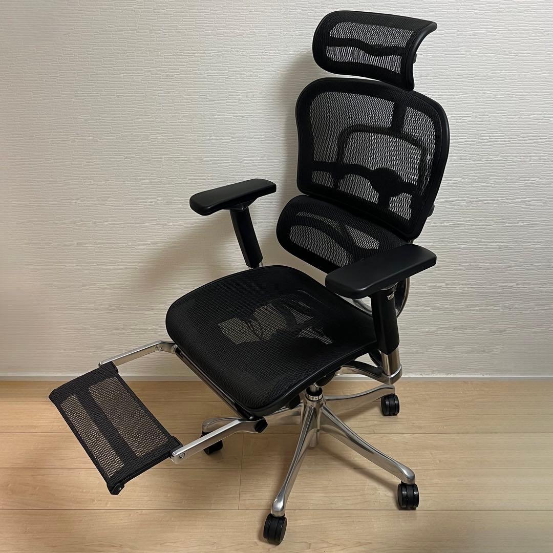 エルゴヒューマン プロ オットマン内蔵型 ヘッドレスト有り ブラック