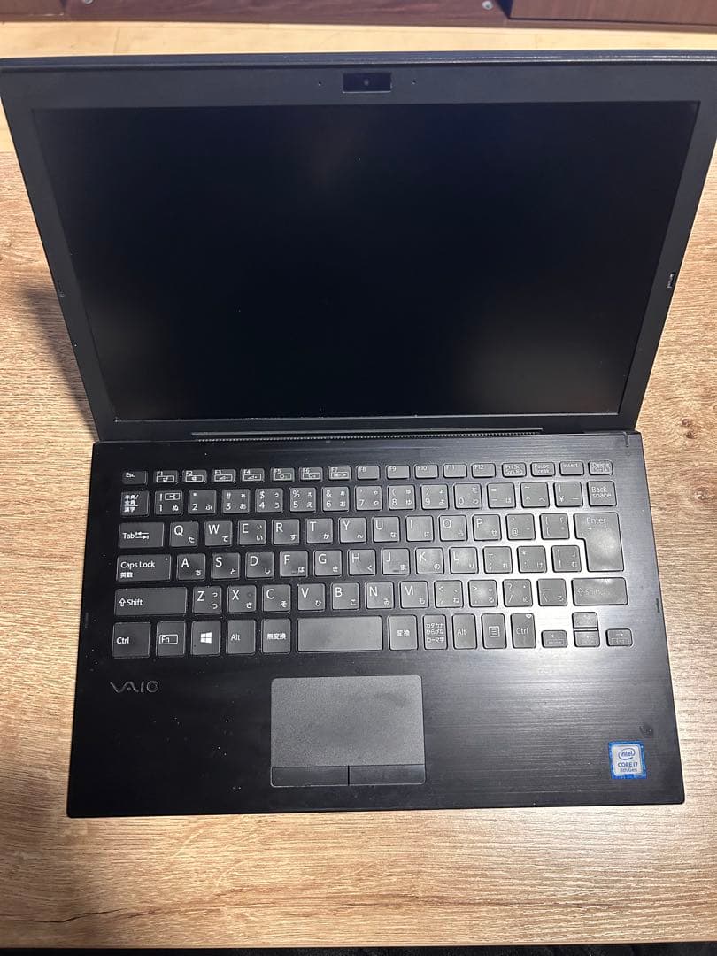 動作未確認　VAIO 第8世代i7 ノートパソコン Hothotレビュー】第8世代Core i搭載で“ブラック”にこだわった13.3型