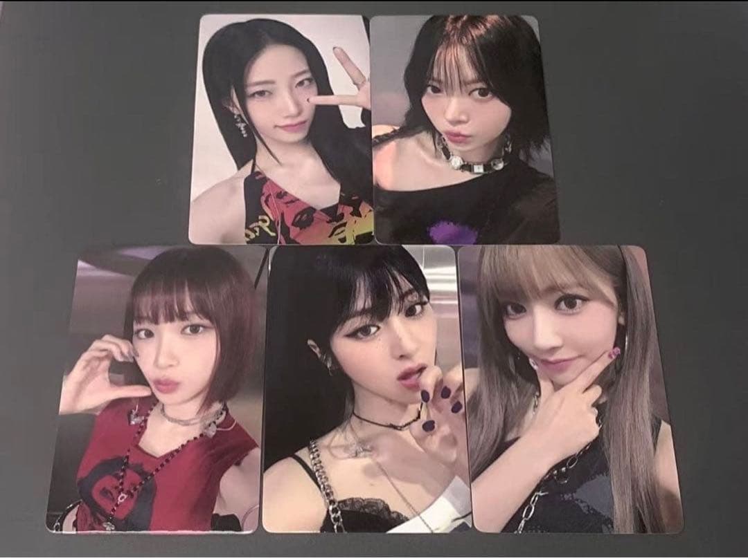 LESSERAFIM crazy 中華トレカ トレカ5枚コンプセット - メルカリ