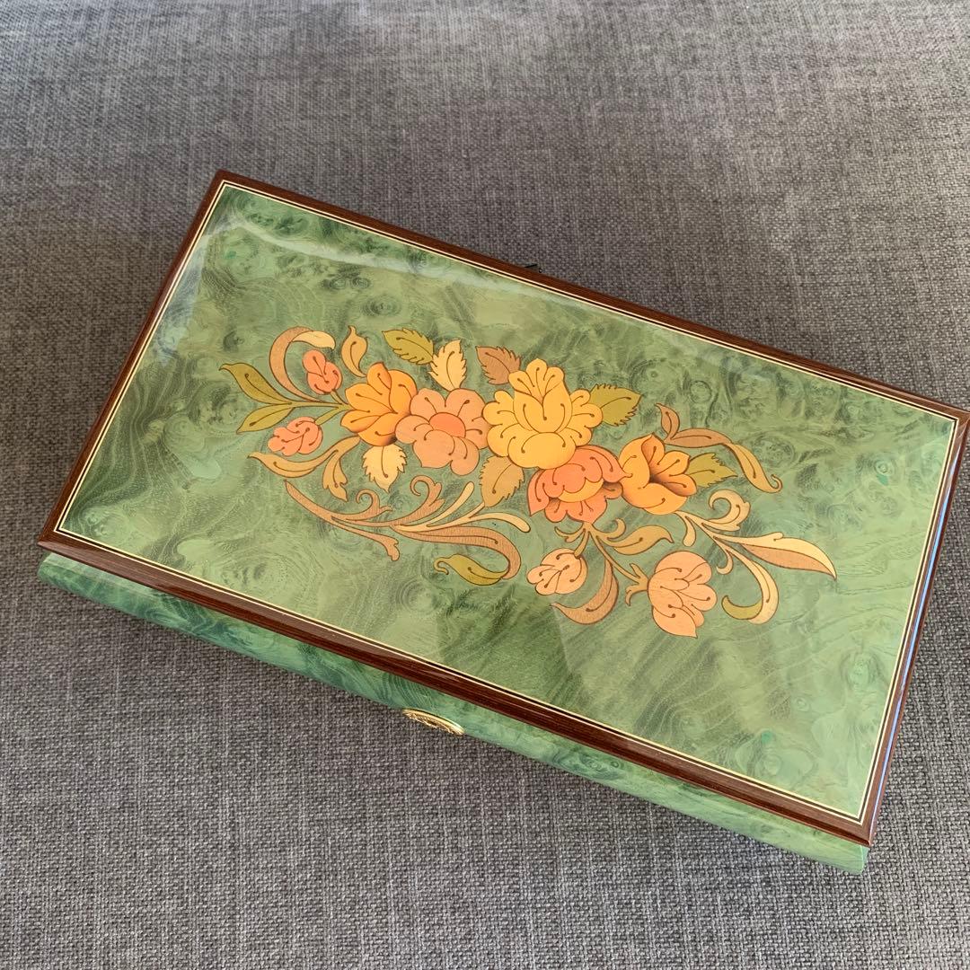 美品 Romance リュージュ イタリア製 宝石箱 スイス製オルゴール