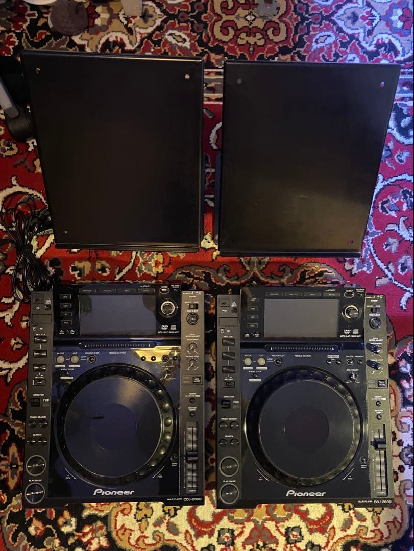 Cdj-2000 Pioneer 2台セット キクタニcdjスタンド付き Pioneer CDJ-2000NXS2 DJ Media Player (RENTAL) – Music City Canada