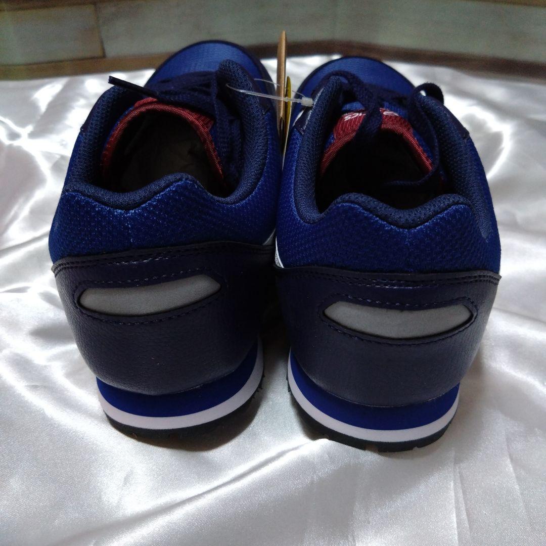 新品未使用の安全靴　ASICS WINJOB CP201 ワイド 26.5cm