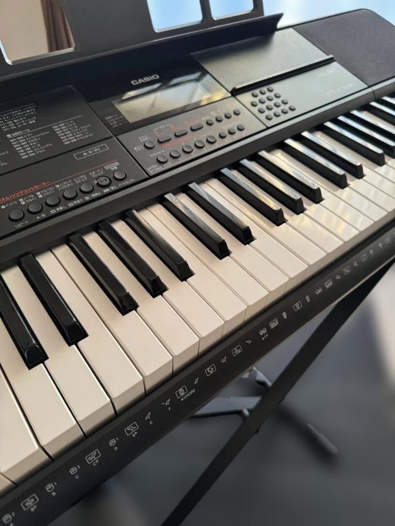 最終価格/美品】CASIO CT-X700 電子キーボード+YAMAHAペダル - メルカリ