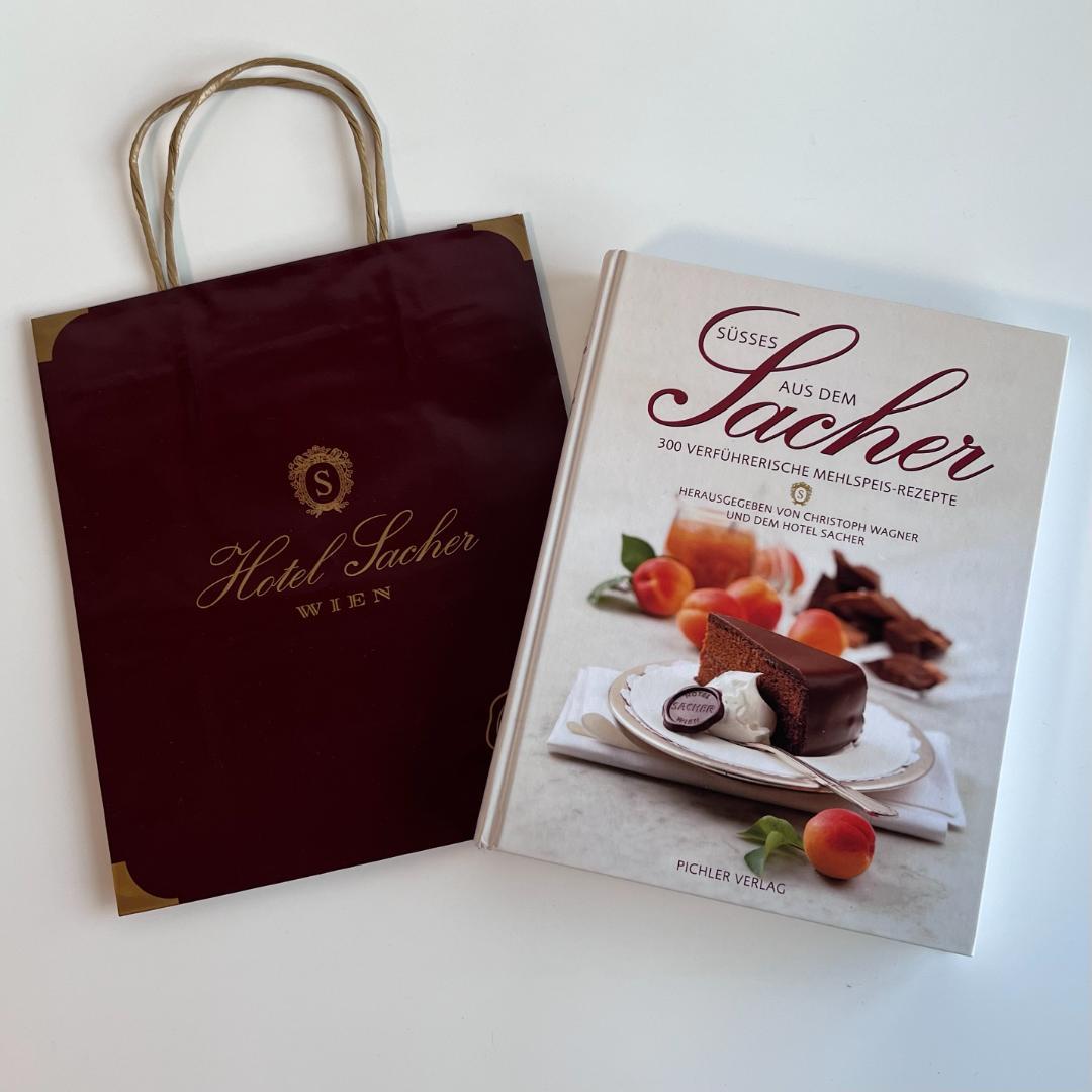 洋書　製菓レシピ本　ホテルザッハー　オリジナルレシピ集 狂気の沙汰？】ザッハトルテの元祖『カフェ・ザッハ』がそのレシピを