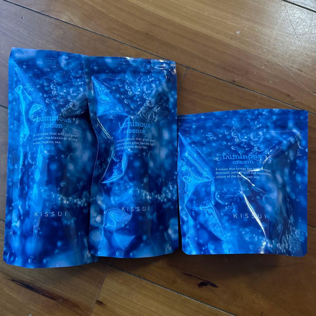 KISSUI ルミナス ローション エッセンス クリーム 美容液 化粧水 KISSUI Luminous essence – KISSUIオンラインストア